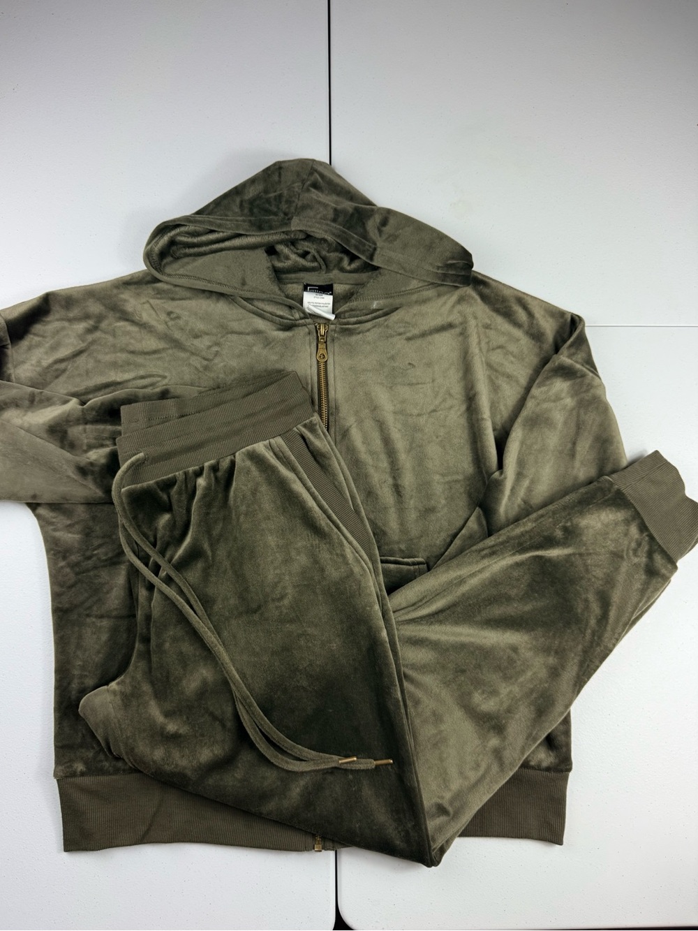Felina Olive Green Velour Hoodie & Jogger Set